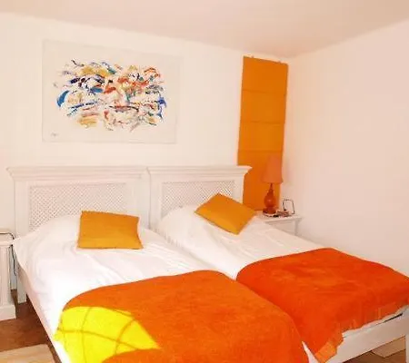 Sleeps 8 With Pool Air Con And Wifi * Vale do Lobo