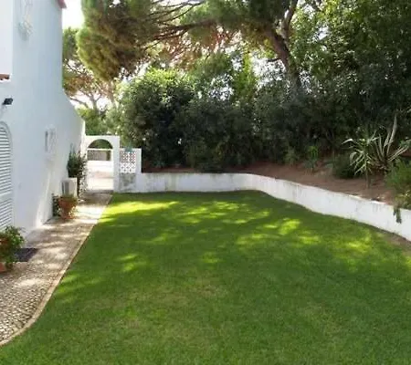 Sleeps 8 With Pool Air Con And Wifi Villa Vale do Lobo